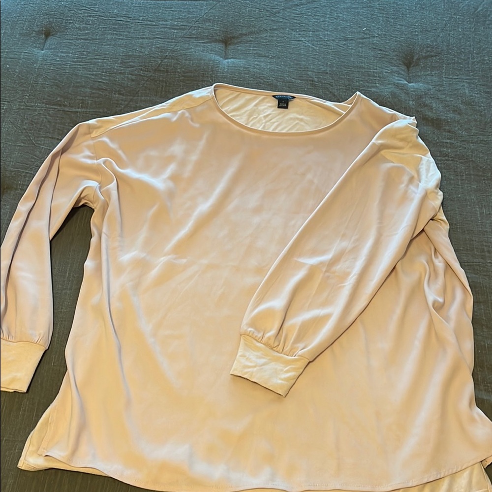 Cream Oversized Long Sleeve Sweatshirt